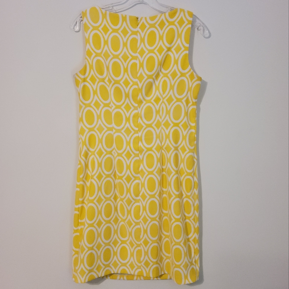 AGB DRESS SZ 8 SHEATH DRESS STRETCH YELLOW GEO PRINT SLEEVELESS BOAT NECK - Picture 4 of 9